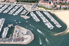 Photo aérienne du port d'Arcachon -  photo 33-bordeaux.com
