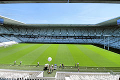 Entrée du Grand Stade de Bordeaux  -  photo 33-bordeaux.com