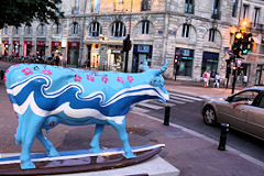 Cow Parade de Bordeaux : Belharra, place Gambetta