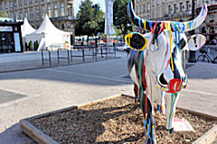 Cow Parade de Bordeaux : Mademoiselle Marguerite de Tourny
