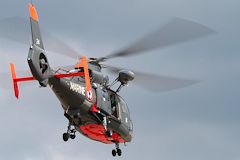 Hélicoptère Dauphin de la Marine à  Bordeaux Fête du fleuve 2015  |  33-bordeaux.com