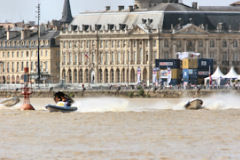 Bordeaux fête le fleuve - motonautisme sur la Garonne