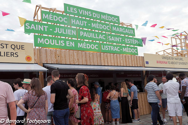Bordeaux Fête le Vin 2024 pavillon des vins du Médoc | Photo Bernard Tocheport