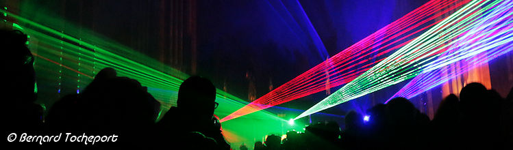 RGB Laser Show à la Cathédrale Saint André