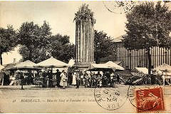 Ancienne carte Postale Bordeaux marché neuf et fontaine des Salinières