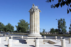 Fontaine de la Grave ou des Salinières à Bordeaux après sa rénovation | Photo Bernard Tocheport
