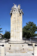 Oeuvre de l'architecte Bonfin, la fontaine des Salinières à Bordeaux | Photo Bernard Tocheport