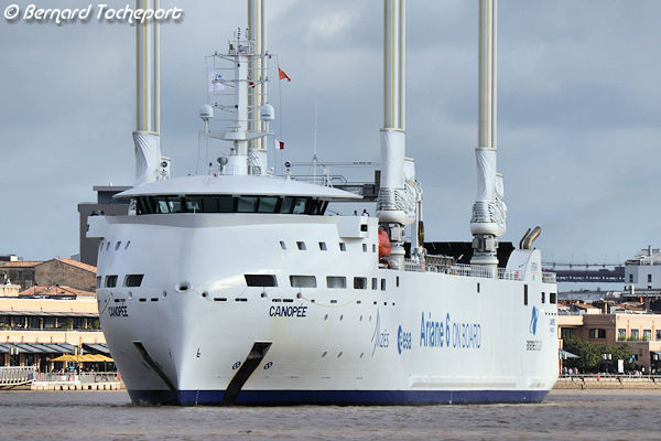 Arriv E Bordeaux Du Canop E Navire Hybride Photo Bernard Tocheport