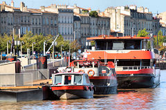 Silnet, Sardane et Sicambre amarrés au ponton de Bordeaux River Cruise  | Photo 33-bordeaux.com