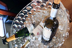 Yacht de Bordeaux Croisière Prestige : Champagne & vin | Photo Bernard Tocheport