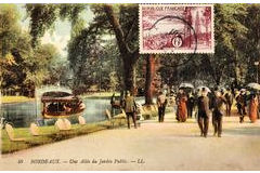 Ancienne carte postale Petit Mousse au Jardin Public de Bordeaux