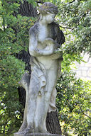Statue de Vénus avecses colombes au Jardin public de Bordeaux | Photo Bernard Tocheport