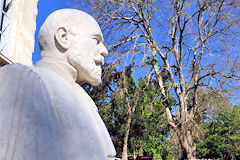 Buste Ulysse Gayon de profil au Jardin public de Bordeaux | Photo Bernard Tocheport