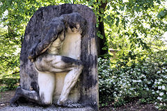 Parc Bordelais statue de Gabrielle Dumontet intitulée Le Vaincu | Photo Bernard Tocheport