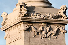 Détail de symboles du monument aux Girondins à Bordeaux | Photo Bernard Tocheport