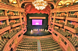 Scène du Grand Théâtre vue depuis les balcons | photo 33-bordeaux.com