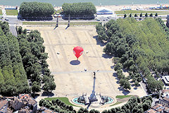 Vue aérienne des fontaines des Girondins et de la place des Quinconces | Photo Bernard Tocheport