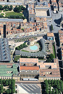 Vue aérienne de la place de la République et du tribunal de Bordeaux | Photo Bernard Tocheport