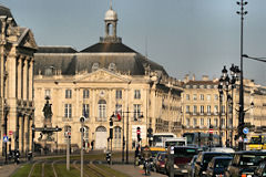 Les quais et la place de la bourse à Bordeaux | Photo Bernard Tocheport