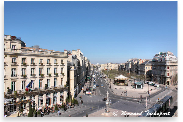 Bordeaux place de la comédie et allées de Tourny | Photo Bernard Tocheport