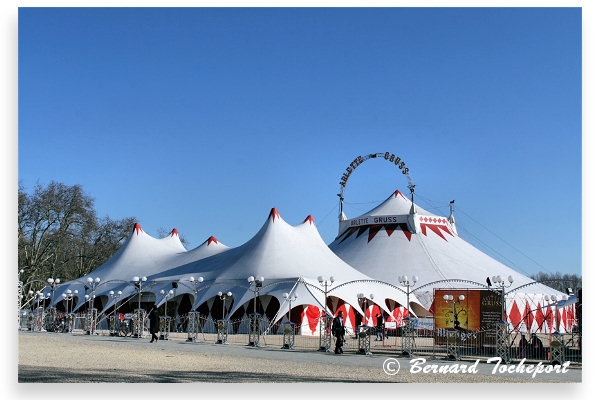 Chapiteau du Cirque Arlette Gruss Place des Quinconces | Photo 33 ...