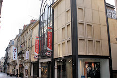 L'ancien immeuble C&A de la rue Porte Dijeaux | 33-bordeaux.com