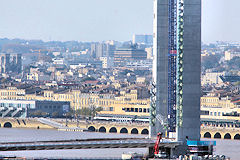 Novembre 2011 : perspective sur le futur pont depuis les hauteurs de la rive droite  | 33-bordeaux.com