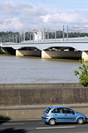 Bordeaux le pont ferroviaire Garonne vu depuis les quais | Photo Bernard Tocheport