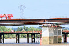 Bordeaux chantier de construction du pont Simone Veil | Photo Bernard Tocheport