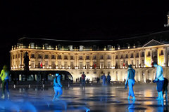 Jeux de lumière pour la nuit du patrimoine -  photo 33-bordeaux.com