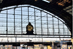 Verrière et horloge Gare Saint Jean avant rénovation | photo 33-bordeaux.com