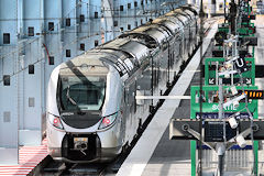 Un train régional en gare de Bordeaux Saint Jean | photo 33-bordeaux.com