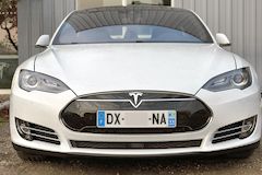 Avant TESLA Model S automobile électrique | photo 33-bordeaux.com