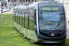 Tramway de Bordeaux circulant sur la ligne B -  photo 33-bordeaux.com