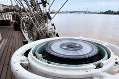 Compas du 3 mâts barque Belem à Bordeaux | Photo Bernard Tocheport
