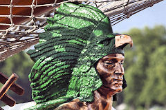 Aigle coiffant l'empereur Cuauhtemoc et figure de proue du 3 mâts mexicain | Photo Bernard Tocheport