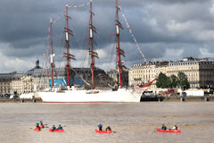 Kayaks et SEDOV pour Bordeaux Fête le Fleuve 2019 | Photo Bernard Tocheport