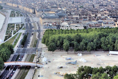 Vue aériene depuis une montgolfière de la place des Quinconces à Bordeaux | Photo Bernard Tocheport