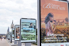 Bordeaux Fête le Vin exposition BD Châteaux Bordeaux | Photo Bernard Tocheport