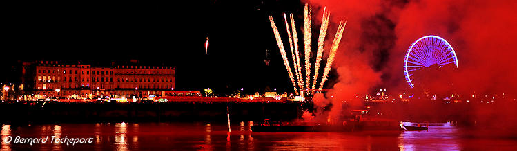 2022 Feu artifice Bordeaux Fête le Vin | Photo Bernard Tocheport
