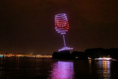 Verre Bordeaux Fête le Vin spectacle drones | photo Bernard Tocheport