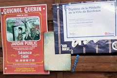 Guignol Guérin diplome médaille de la ville de Bordeaux | Photo Bernard Tocheport