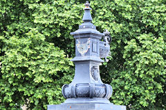 Bordeaux lampadaire du monument aux Girondins avant restauration | Photo Bernard Tocheport