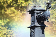 Bordeaux détail lampadaire du monument aux Girondins avant restauration | Photo Bernard Tocheport