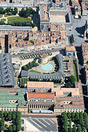 Vue aérienne de la place de la République et du tribunal de Bordeaux | Photo Bernard Tocheport