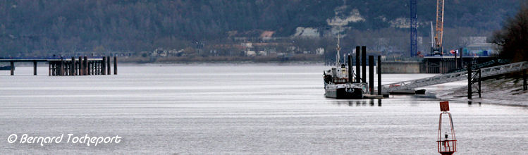 Février 2011 : retard pour l'arrivée de l'embase rive gauche
