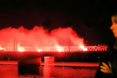 Bordeaux feu d'artifice inauguration pont Garonne et  passerelle Eiffel | Photo Bernard Tocheport