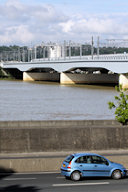 Bordeaux le pont ferroviaire Garonne vu depuis les quais | Photo Bernard Tocheport