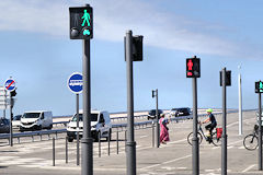 Signalisation du pont Simone Veil à Bordeaux | Photo Bernard Tocheport