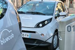 Gris, nouvelle couleur BLUECUB voitures électriques en libre service -  photo 33-bordeaux.com